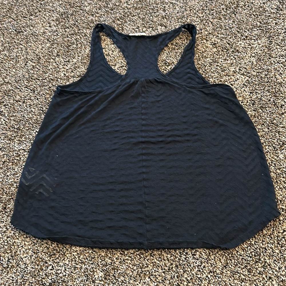 Women’s size medium sheer Roxy top. - Picture 3 of 3